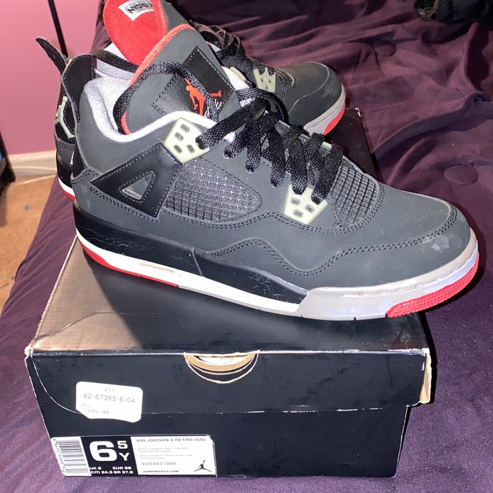 Air Jordan 4 retro
